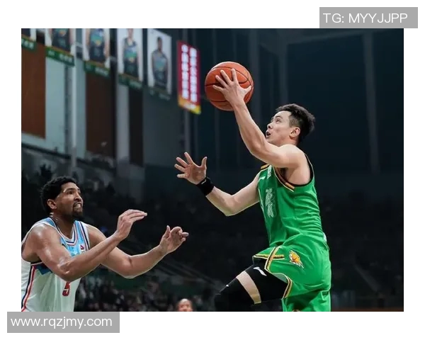 辽宁队狂胜34分外线火力全开赵继伟末节未登场展现团队实力